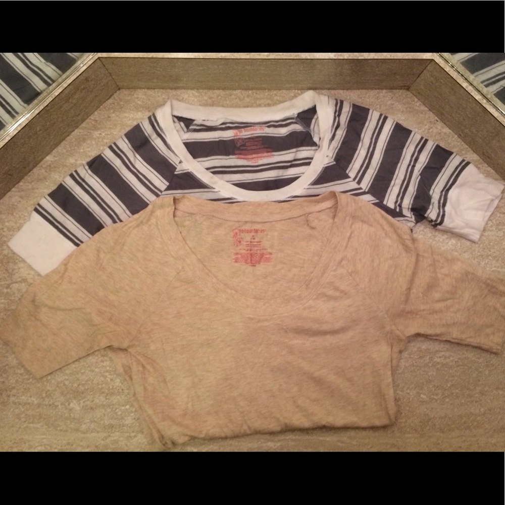 ✌🏼Two Scoop Neck Tees ✌🏼